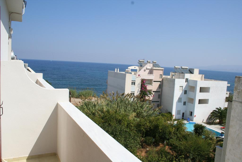 Lovely Holidays Hotel Khersónisos Eksteriør bilde